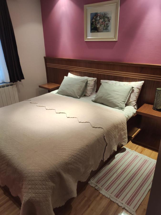 Bed and Breakfast House Biba & Leona Rastovača Esterno foto