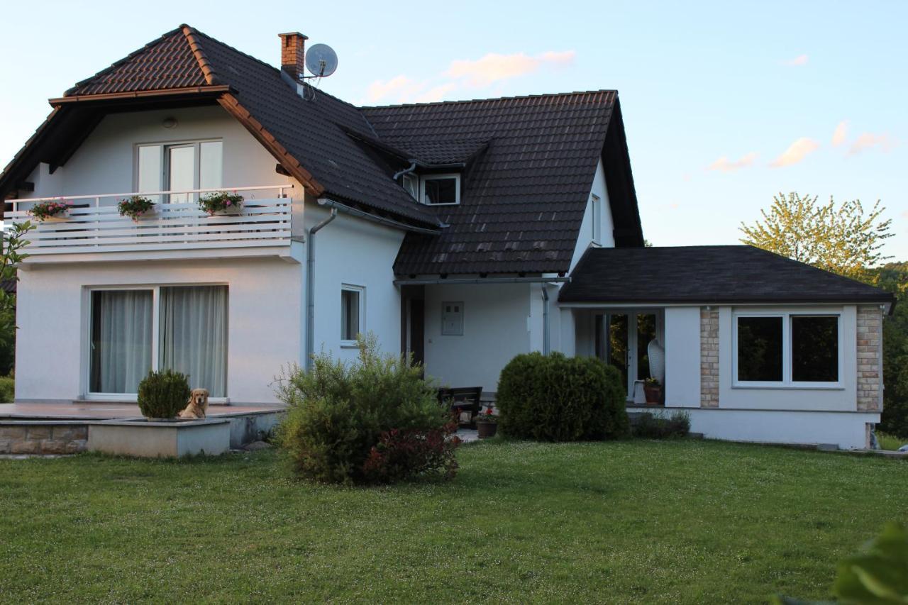 Bed and Breakfast House Biba & Leona Rastovača Esterno foto