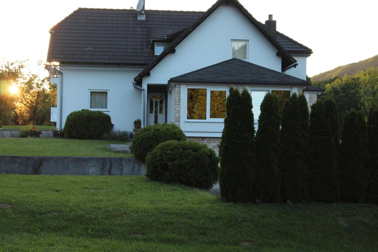 Bed and Breakfast House Biba & Leona Rastovača Esterno foto